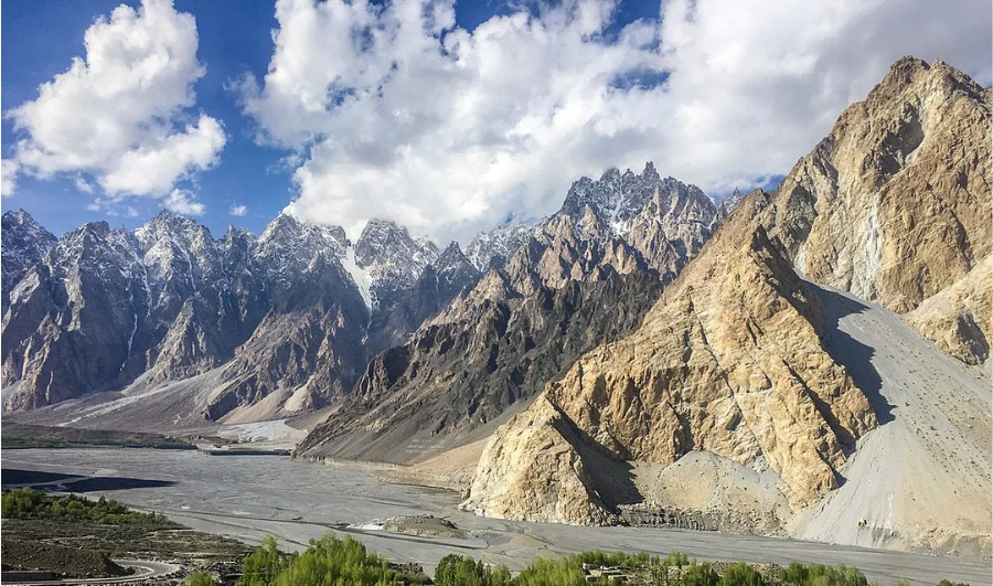 Passu Peak