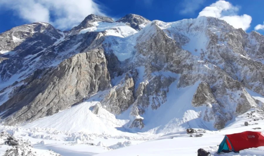 Trekking In The Mountain Kingdom